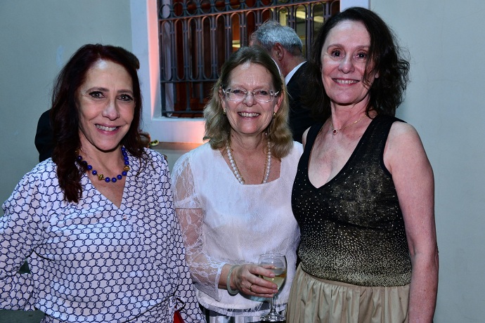 Cristina Ferrão, Irene Giner-Reichl e Andréa Braga